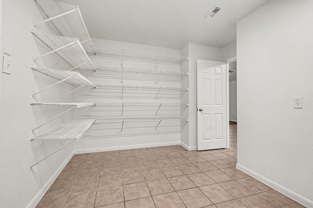 18427 Madisons Crossing Lane, Tomball, TX 77375