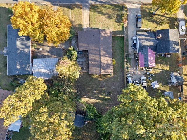 841 Squirrel Hill Road 14, Charlotte, NC 28213