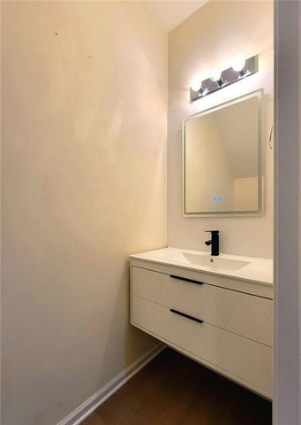 1516 Parc Main Street, Lawrenceville, GA 30046