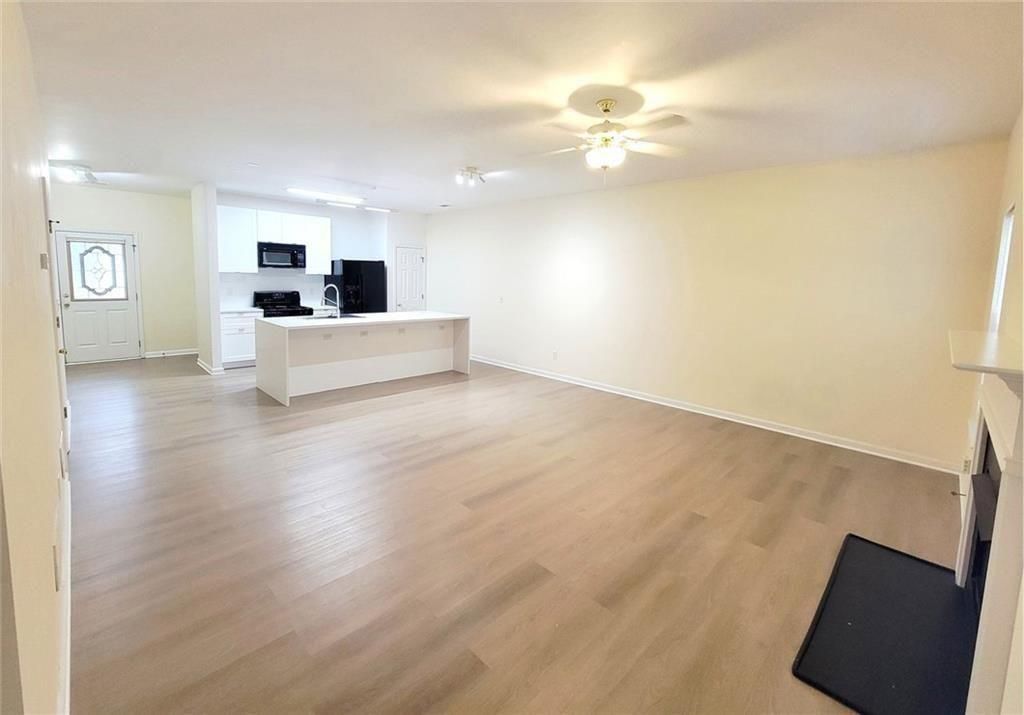 1516 Parc Main Street, Lawrenceville, GA 30046