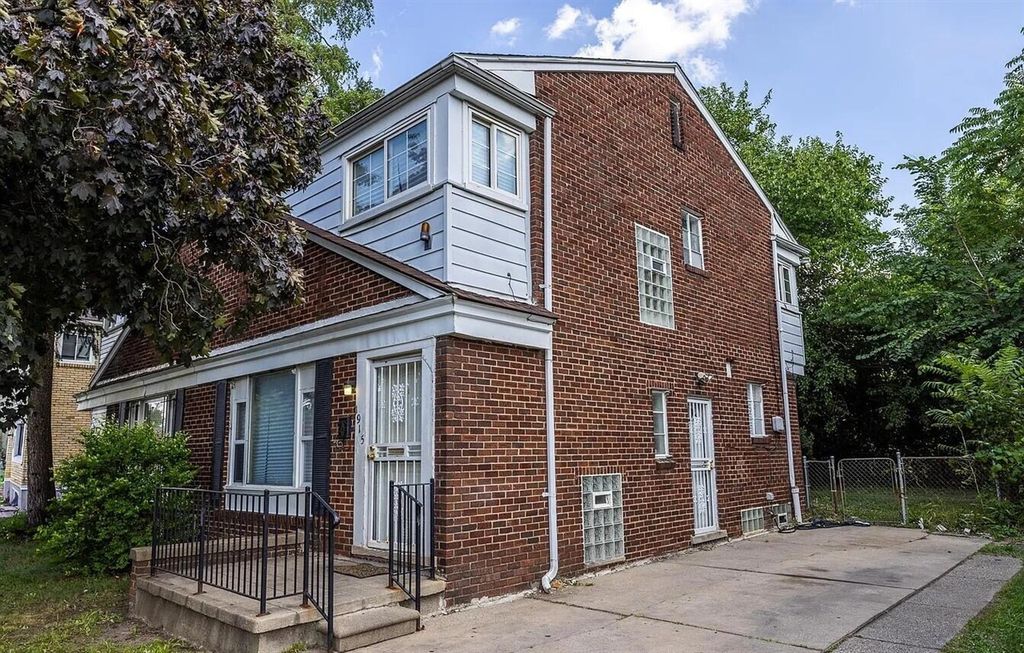 1915 Ewald Circle, Detroit, MI 48238