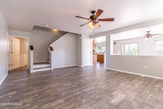 1053 W Calle Vista De Suenos, Sahuarita, AZ 85629