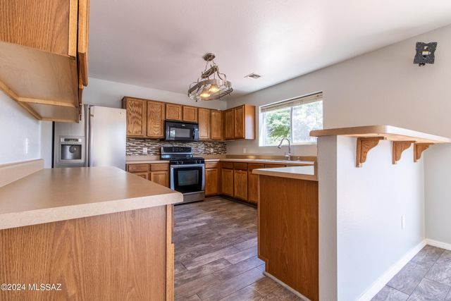 1053 W Calle Vista De Suenos, Sahuarita, AZ 85629