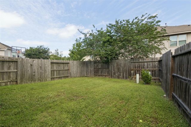 1815 Ryon Falls Drive, Richmond, TX 77469