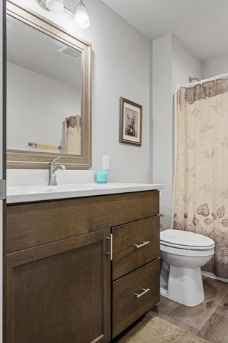 3808 Sunnyside DRIVE W, La Crosse, WI 54601