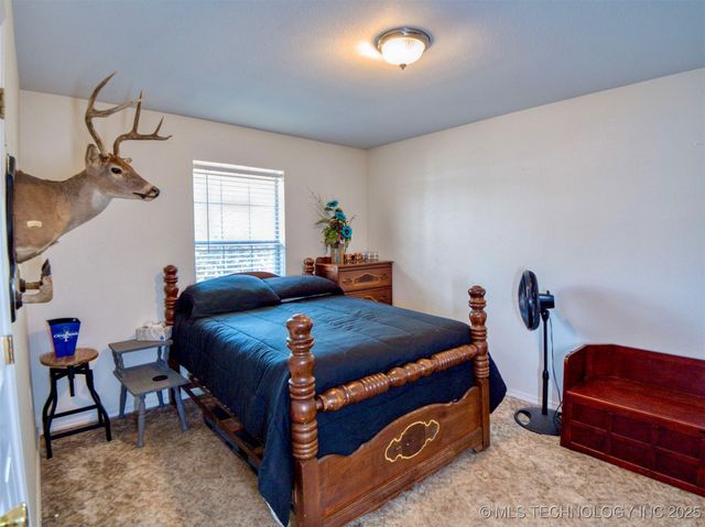 105 Quail Ridge Road, Durant, OK 74701