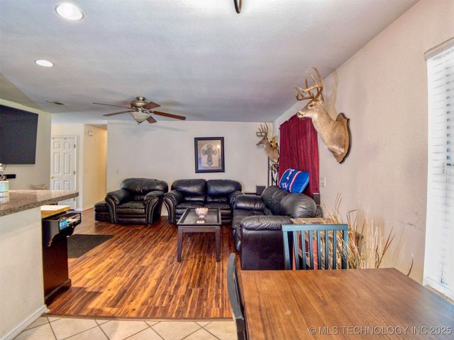 105 Quail Ridge Road, Durant, OK 74701