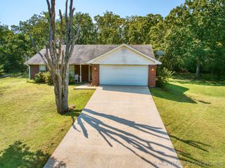 105 Quail Ridge Road, Durant, OK 74701
