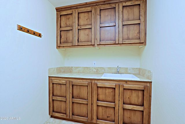 42619 N 19 Street, New River, AZ 85087