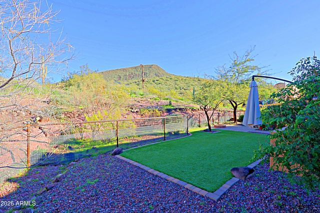 42619 N 19 Street, New River, AZ 85087