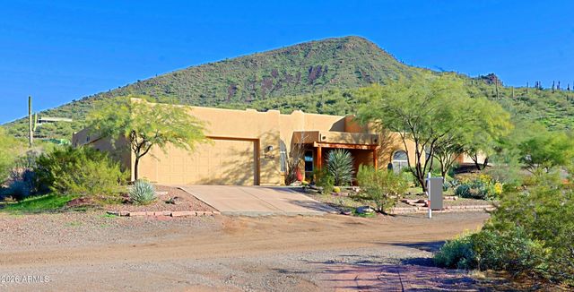 42619 N 19 Street, New River, AZ 85087