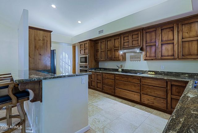 42619 N 19 Street, New River, AZ 85087