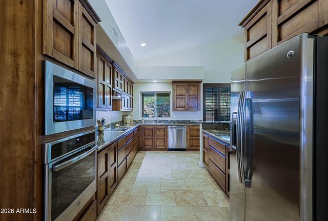 42619 N 19 Street, New River, AZ 85087