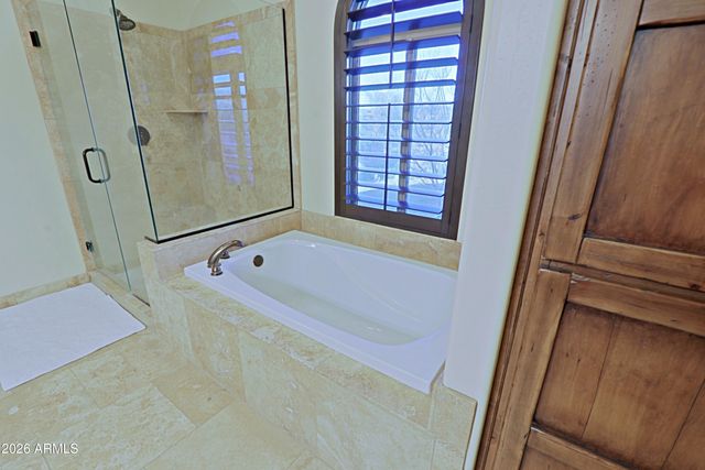 42619 N 19 Street, New River, AZ 85087