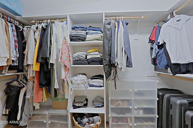 42619 N 19 Street, New River, AZ 85087