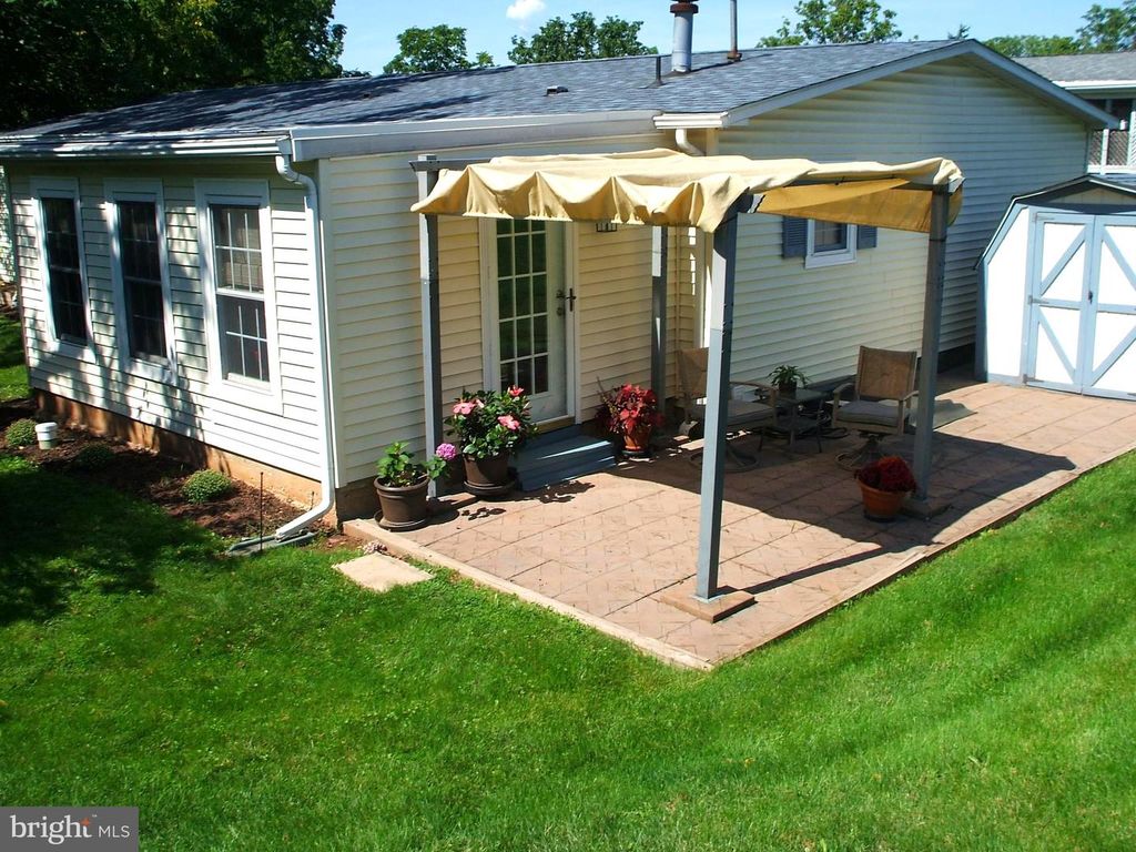 24 GOLDENROD CT E, HARLEYSVILLE, PA 19438 — photo 3