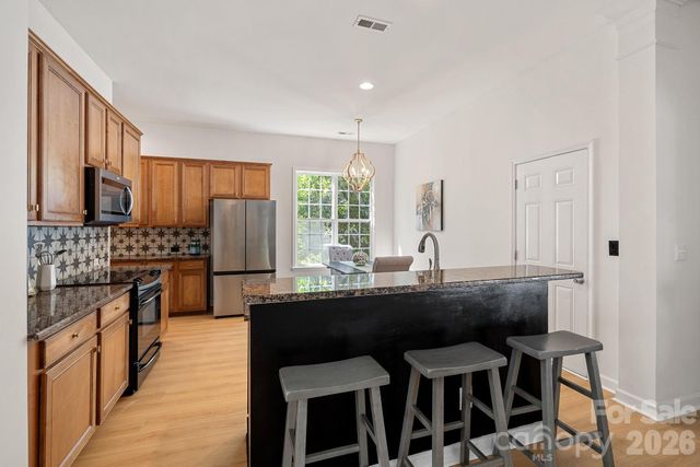 17747 North Shore Circle, Cornelius, NC 28031