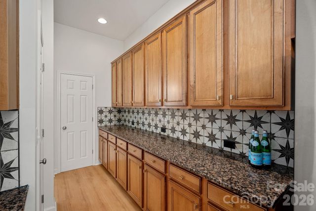 17747 North Shore Circle, Cornelius, NC 28031