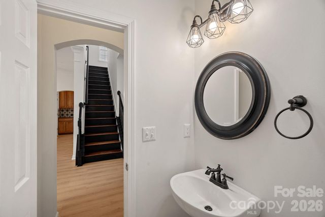 17747 North Shore Circle, Cornelius, NC 28031