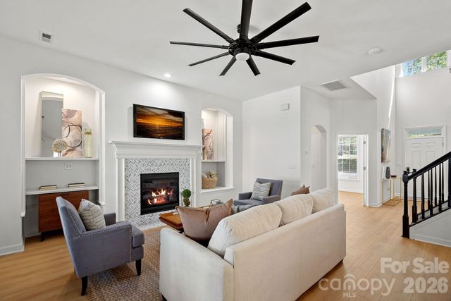 17747 North Shore Circle, Cornelius, NC 28031