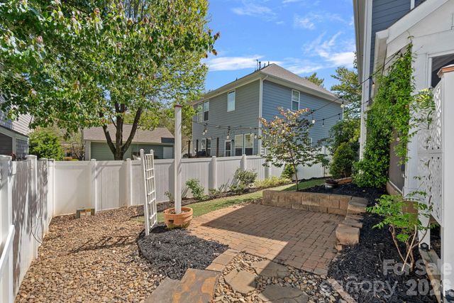 17747 North Shore Circle, Cornelius, NC 28031