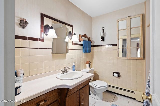 450 Turf Drive, Freehold, NJ 07728
