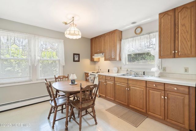 450 Turf Drive, Freehold, NJ 07728