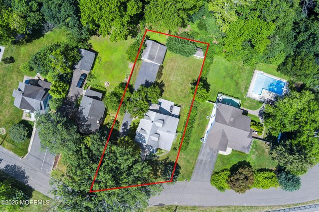 450 Turf Drive, Freehold, NJ 07728