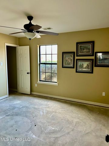 841 Snow Pine Drive, Southaven, MS 38671