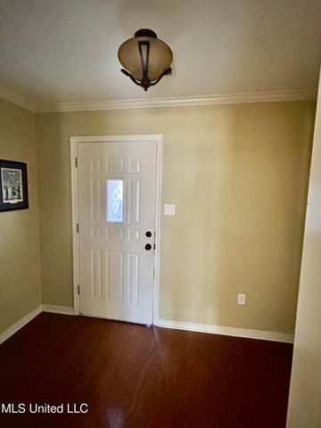 841 Snow Pine Drive, Southaven, MS 38671