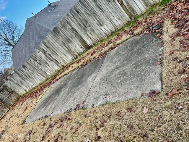 841 Snow Pine Drive, Southaven, MS 38671