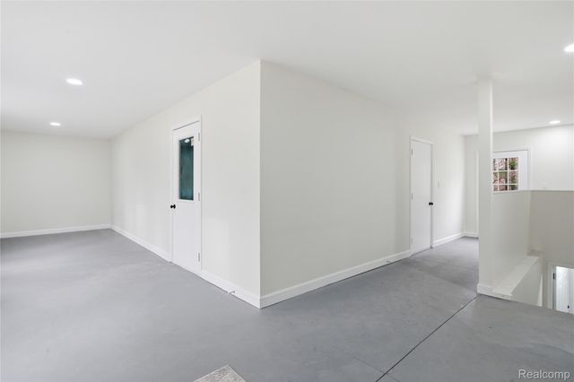 5350 List Road, Waterloo Township, MI 49240