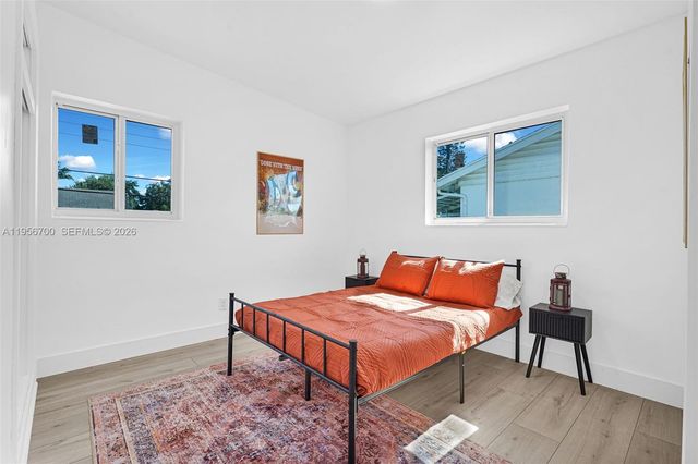 5730 SW 54th Ter, Davie, FL 33314