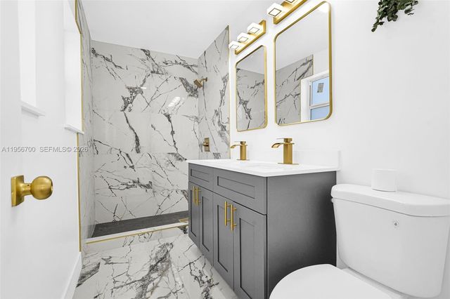 5730 SW 54th Ter, Davie, FL 33314