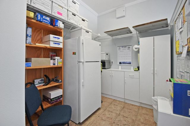 2071 Dobbs Rd, St Augustine, FL 32086