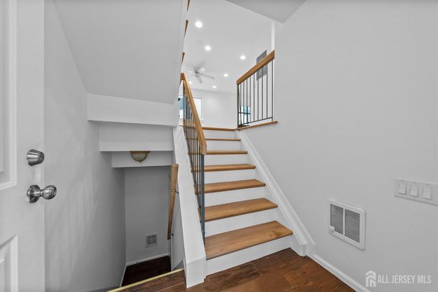 1405 Madaline Drive, Avenel, NJ 07001