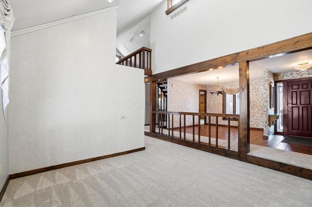 4860 Bayhill Drive, Powell, OH 43065