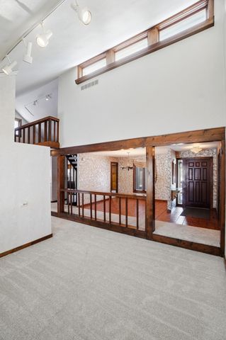 4860 Bayhill Drive, Powell, OH 43065