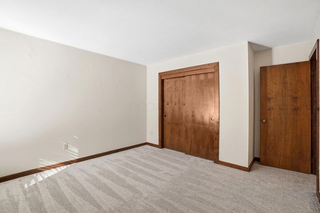 4860 Bayhill Drive, Powell, OH 43065