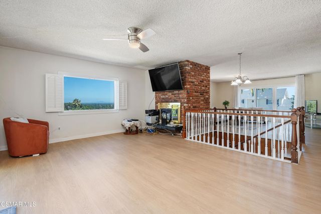 22109 Gresham Street, Canoga Park, CA 91304
