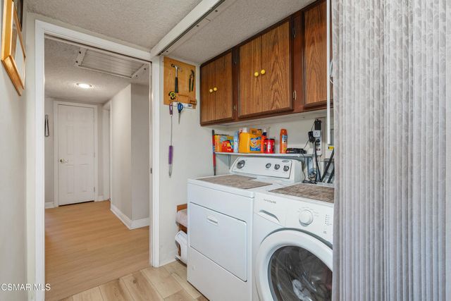 22109 Gresham Street, Canoga Park, CA 91304