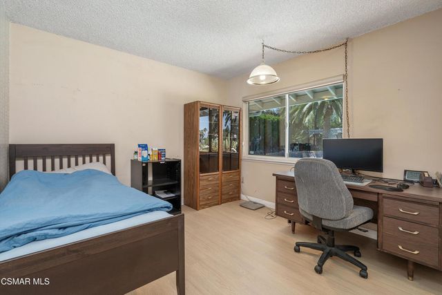 22109 Gresham Street, Canoga Park, CA 91304