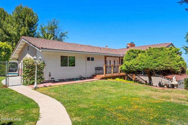 22109 Gresham Street, Canoga Park, CA 91304