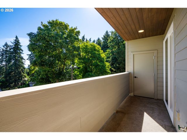 2902 E McLoughlin Blvd 1, Vancouver, WA 98661