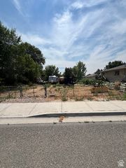 231 W 200 S # 2, Lehi, UT 84043
