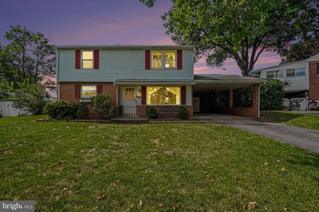 302 WEDGEWOOD RD, Harrisburg, PA 17109