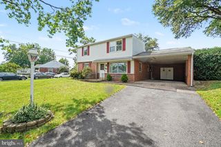 302 WEDGEWOOD RD, Harrisburg, PA 17109