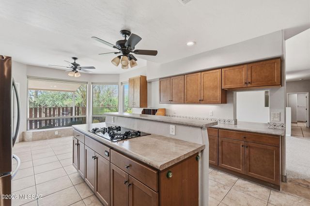 10401 E Plumeria Road, Tucson, AZ 85749