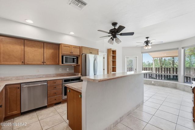 10401 E Plumeria Road, Tucson, AZ 85749