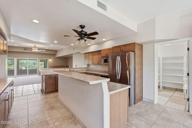 10401 E Plumeria Road, Tucson, AZ 85749